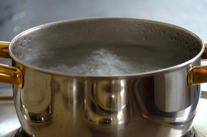 Is Boiling Water Better Than Reverse Osmosis?