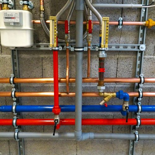 What Type of Plumbing Is Used in Commercial Buildings?